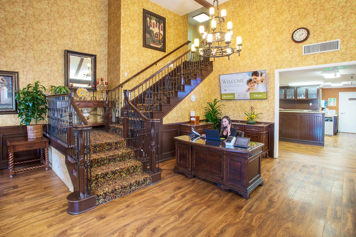 Front lobby at Highland Palms